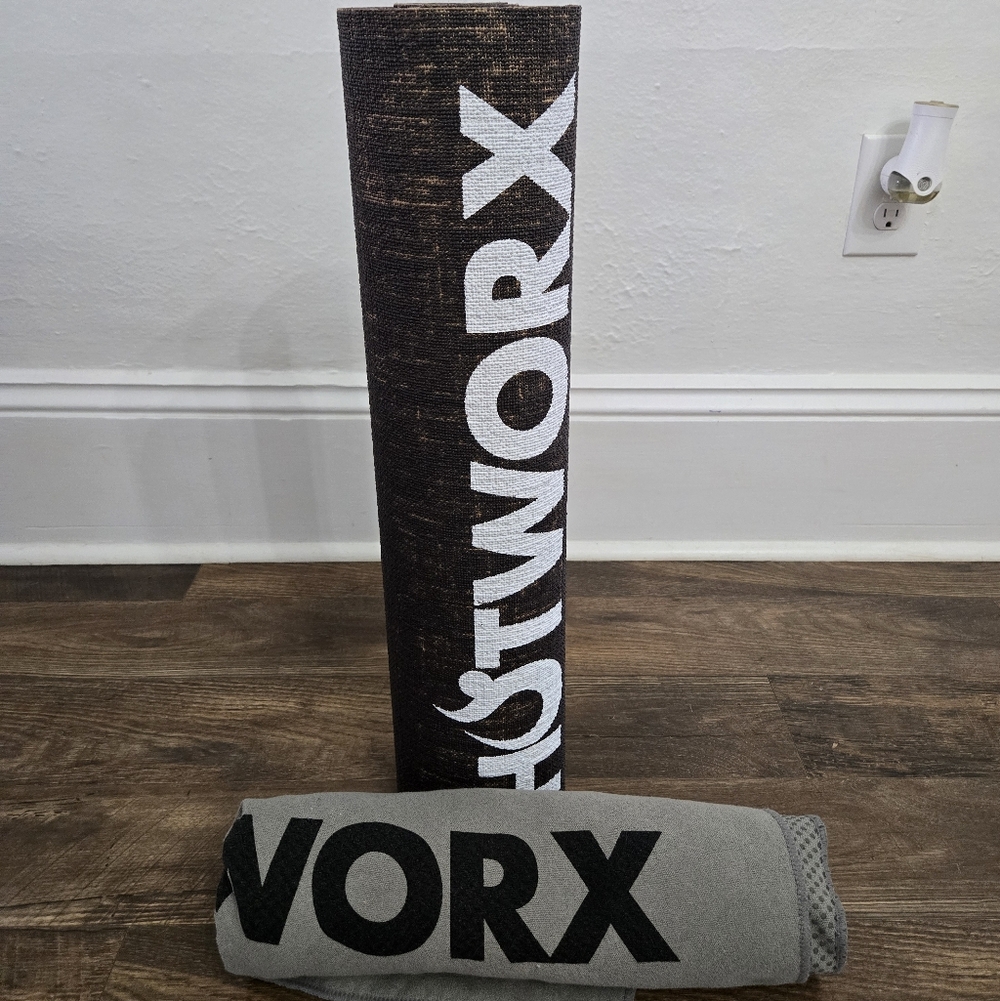 HOTWORX Yoga Mat and Towel Set